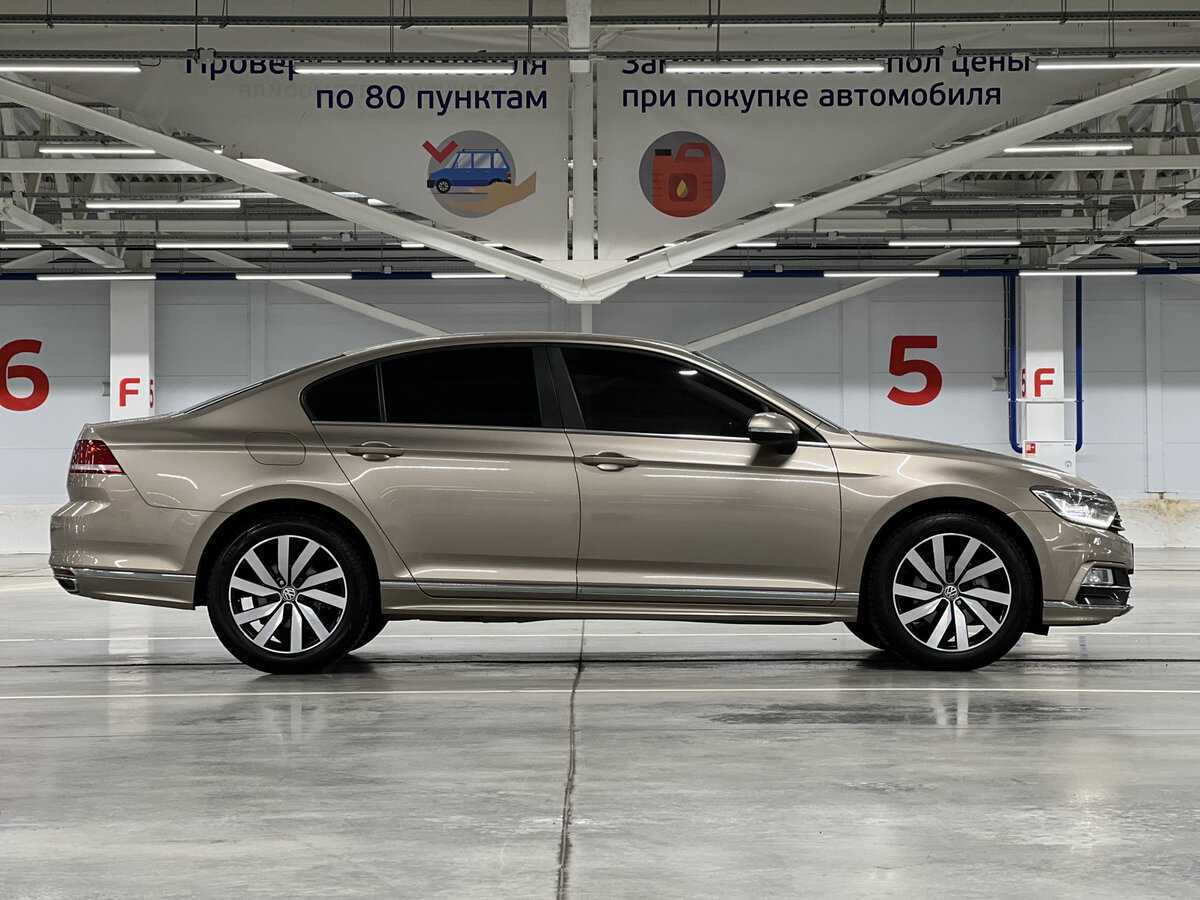 Volkswagen Passat 2016 года с пробегом. Фото: #3