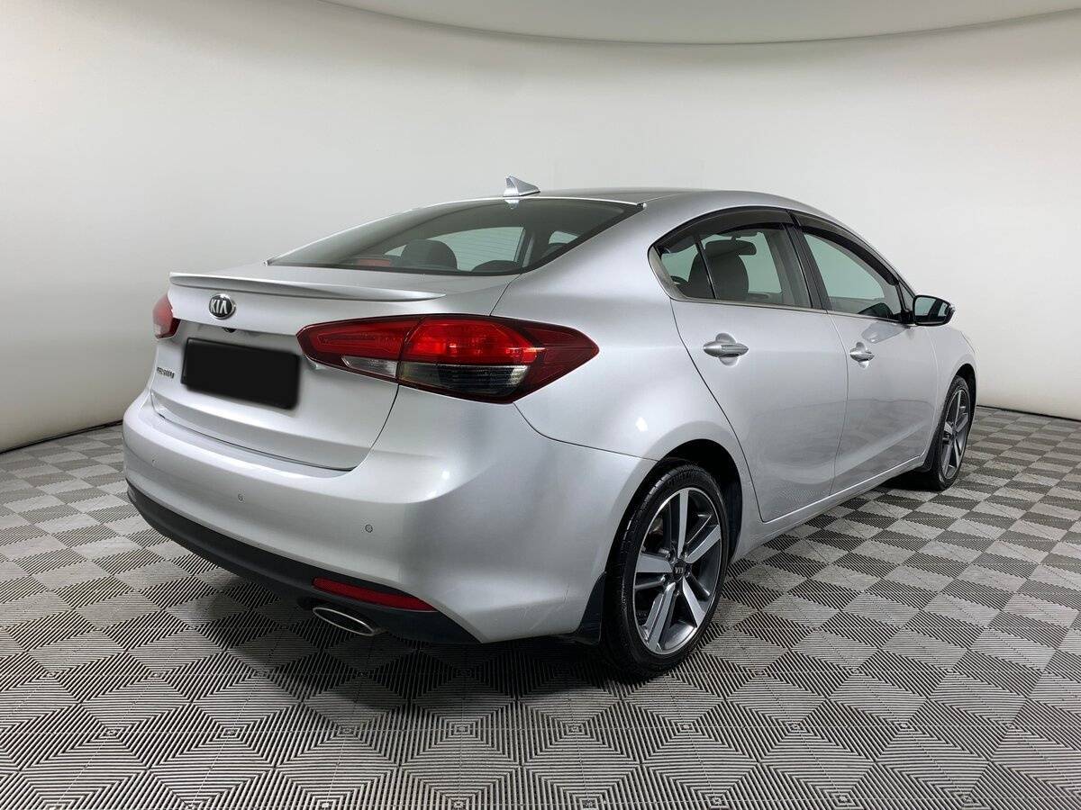 Kia Cerato 2017 года с пробегом. Фото: #4