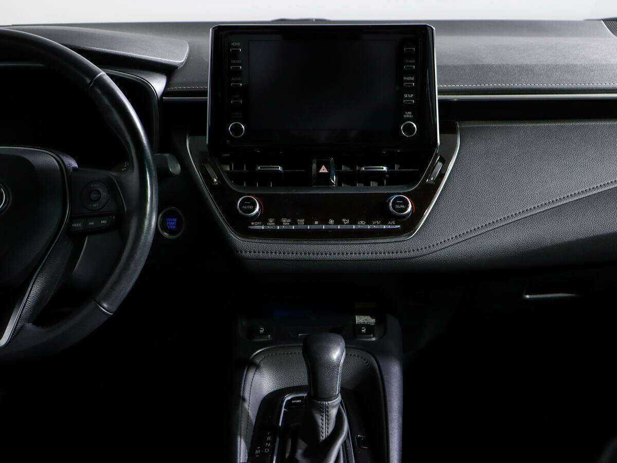 Toyota Corolla 2019 года с пробегом. Фото: #9