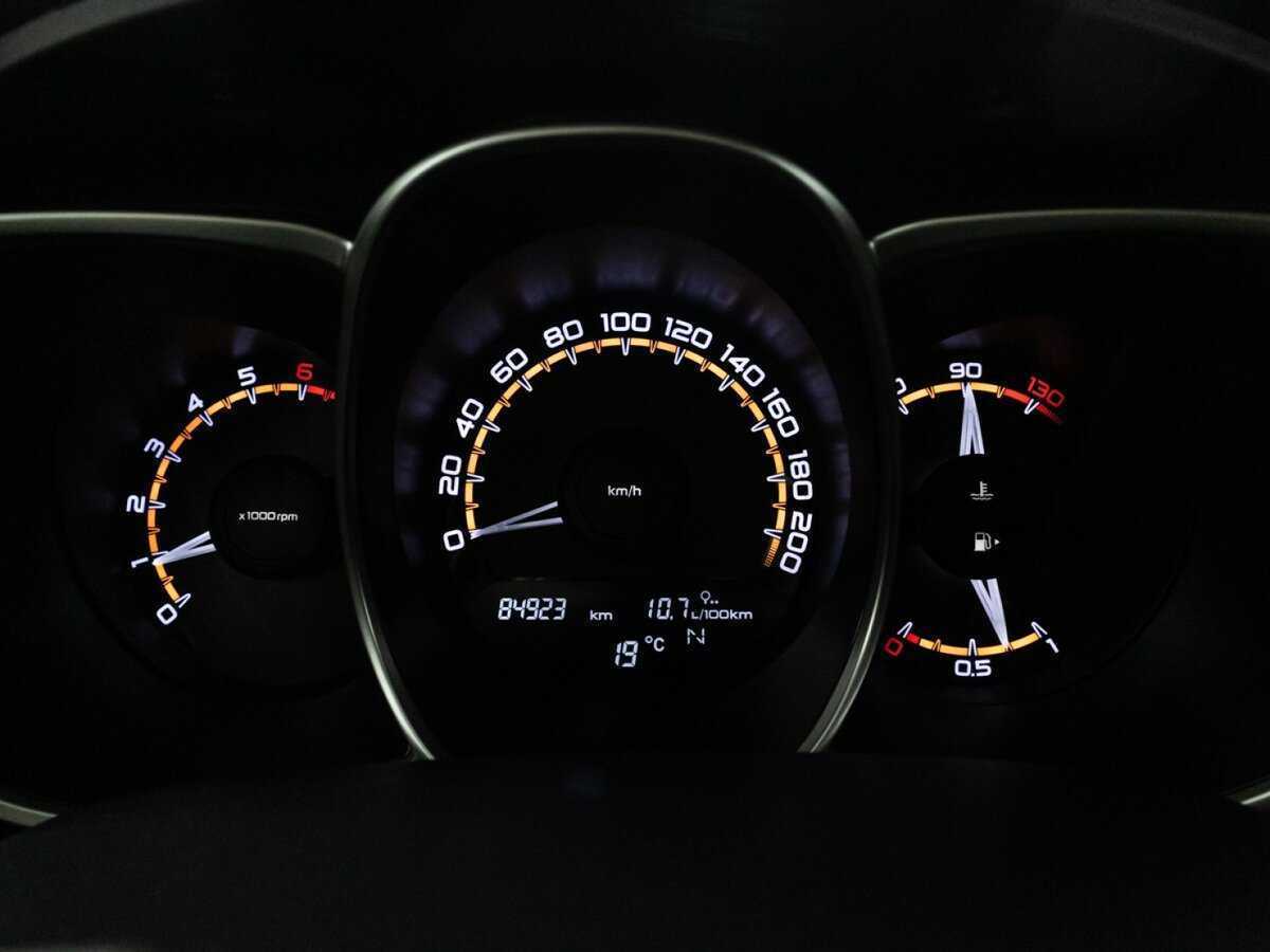 Lada (ВАЗ) Vesta 2019 года с пробегом. Фото: #11