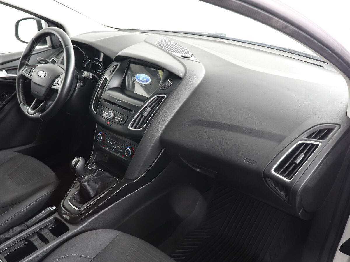 Ford Focus 2018 года с пробегом. Фото: #9