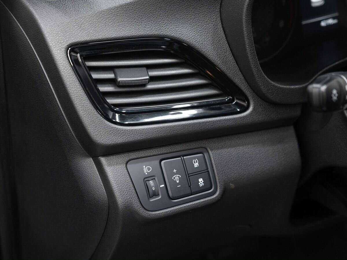 Hyundai Solaris 2021 года с пробегом. Фото: #17