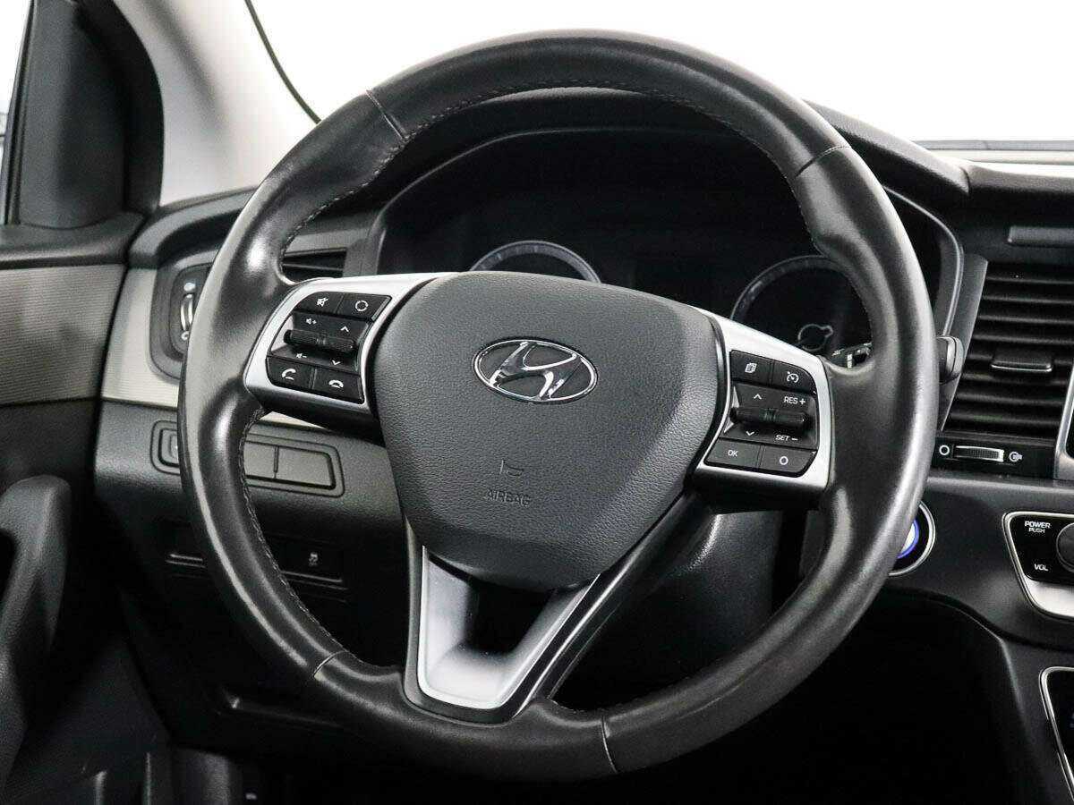 Hyundai Sonata 2018 года с пробегом. Фото: #12