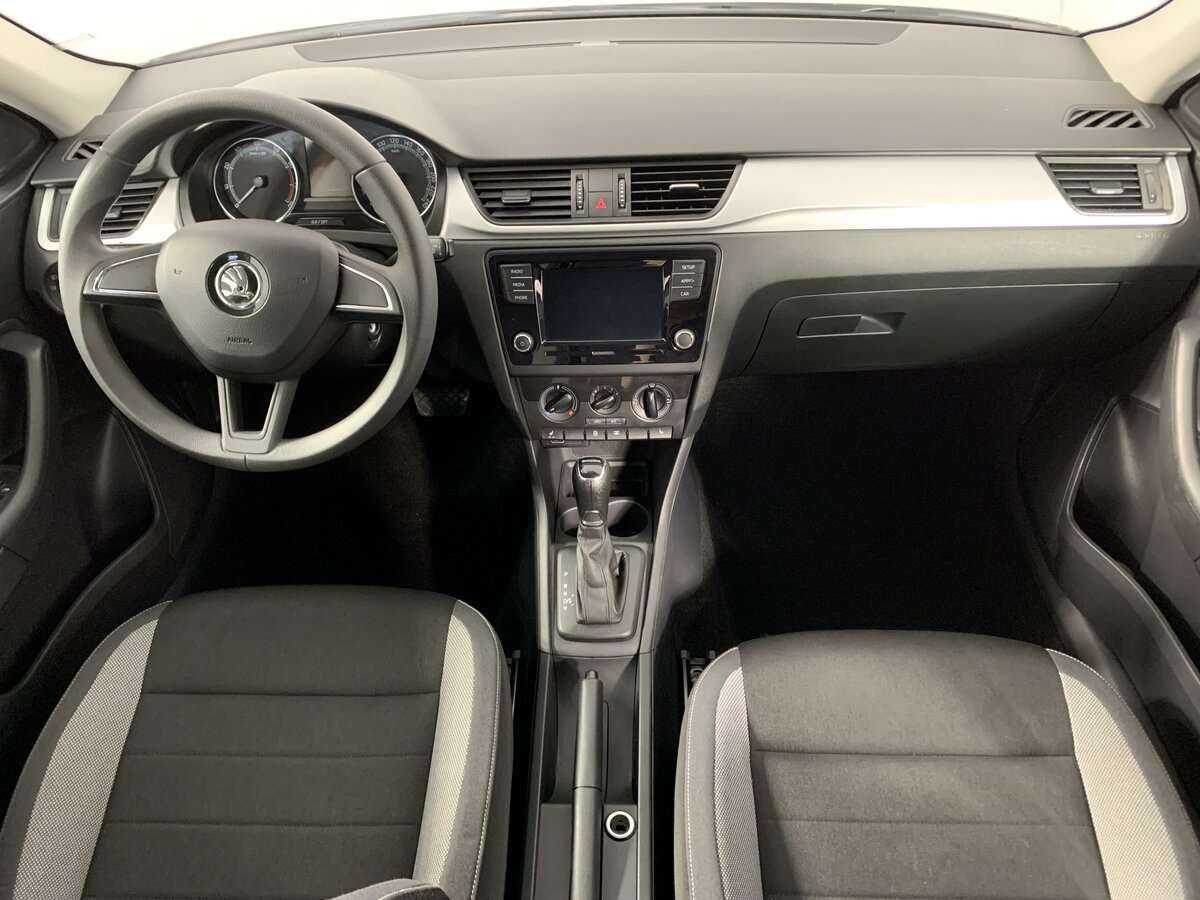 Skoda Rapid 2019 года с пробегом. Фото: #9