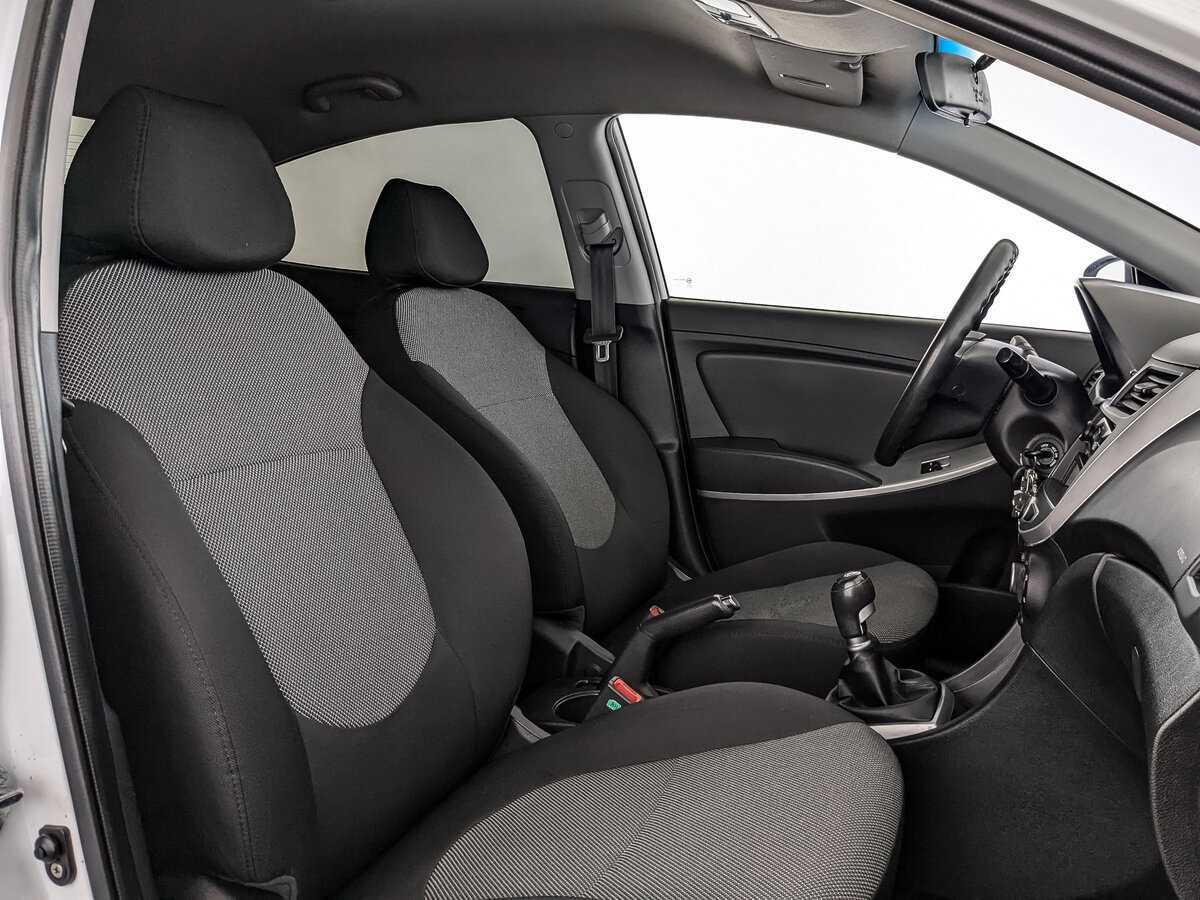 Hyundai Solaris 2014 года с пробегом. Фото: #19