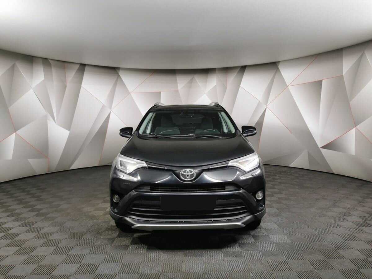Toyota RAV4 2018 года с пробегом. Фото: #6