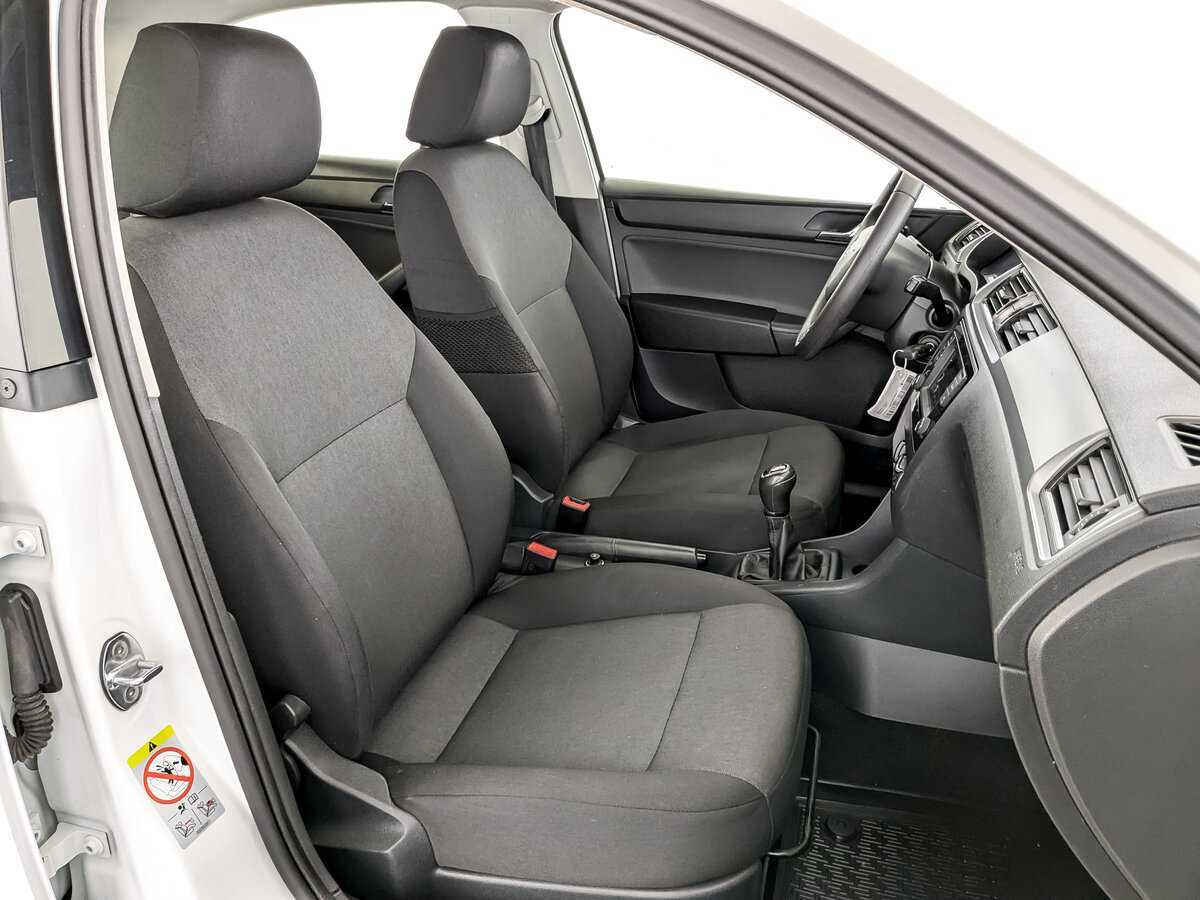 Skoda Rapid 2017 года с пробегом. Фото: #22