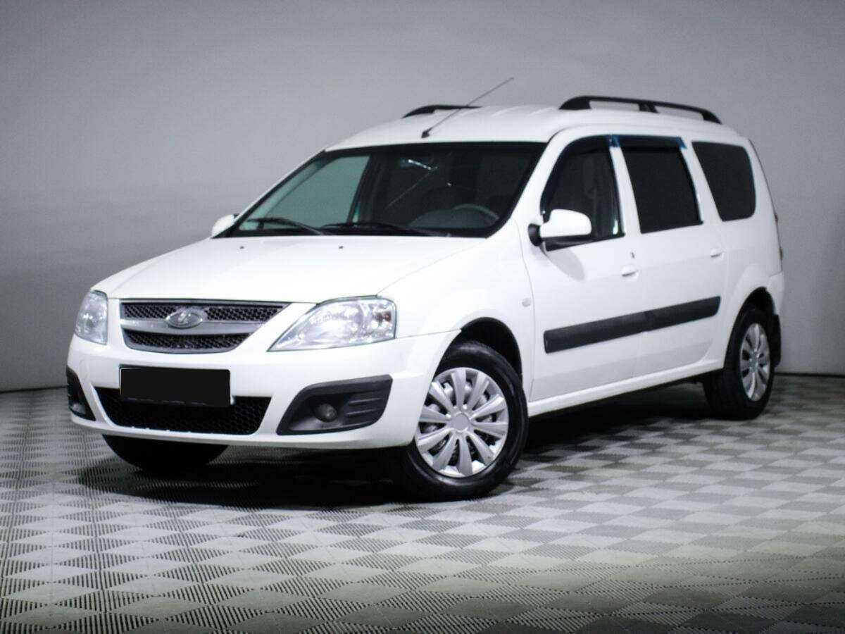 Lada (ВАЗ) Largus 2017 года с пробегом. Посмотреть фото