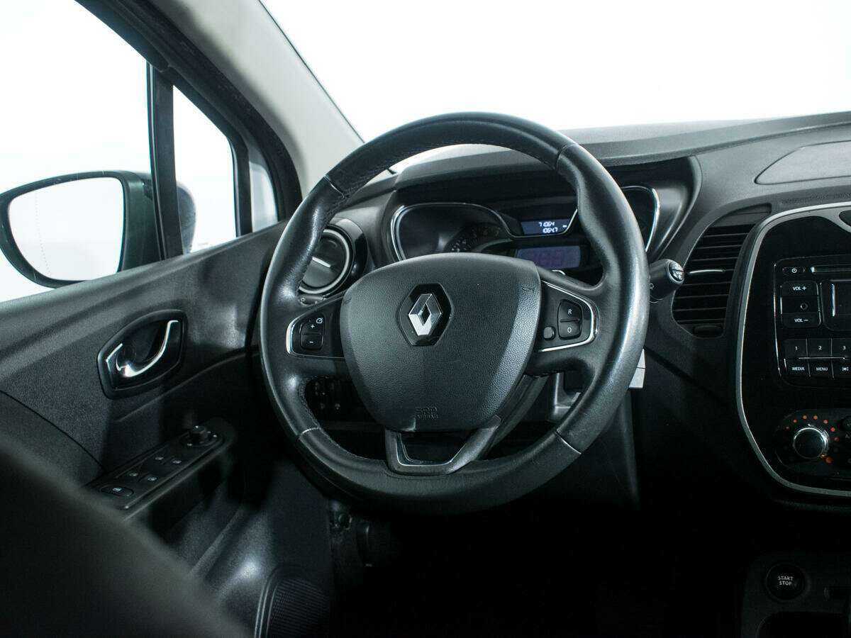 Renault Kaptur 2016 года с пробегом. Фото: #13