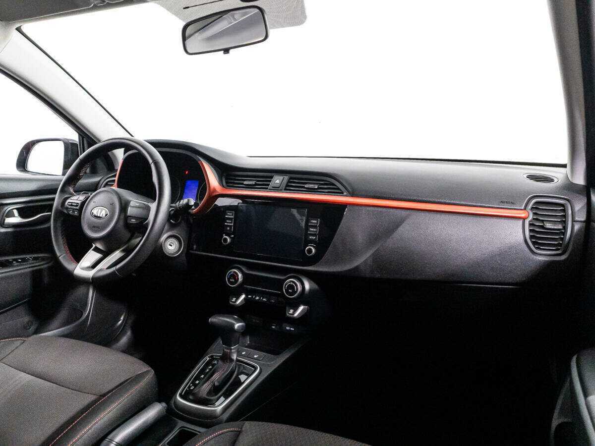 Kia Rio 2021 года с пробегом. Фото: #8