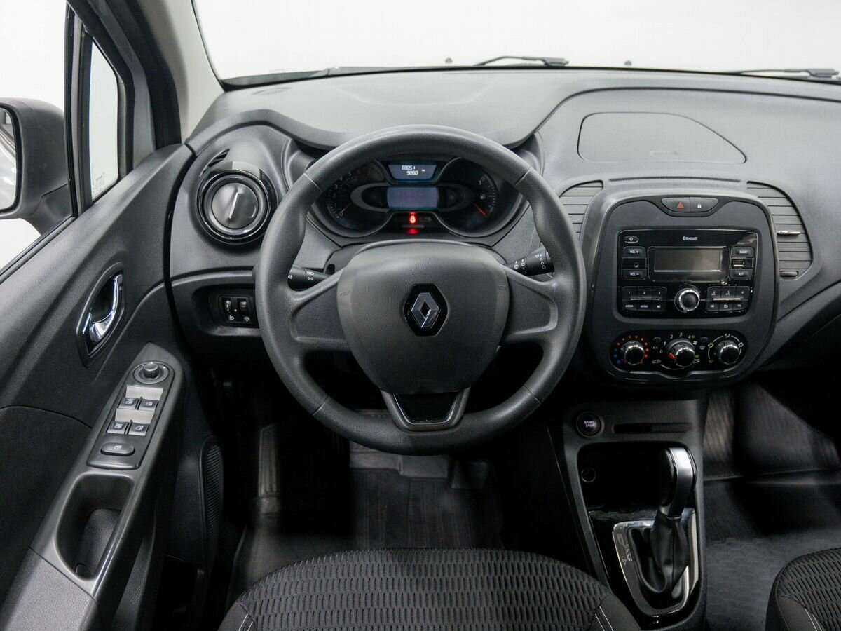 Renault Kaptur 2018 года с пробегом. Фото: #10