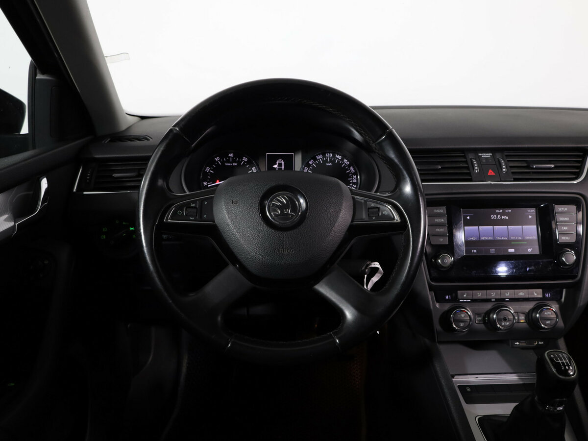 Skoda Octavia 2013 года с пробегом. Фото: #9