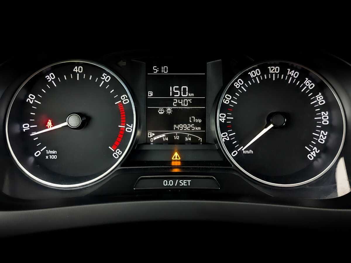 Skoda Rapid 2017 года с пробегом. Фото: #12