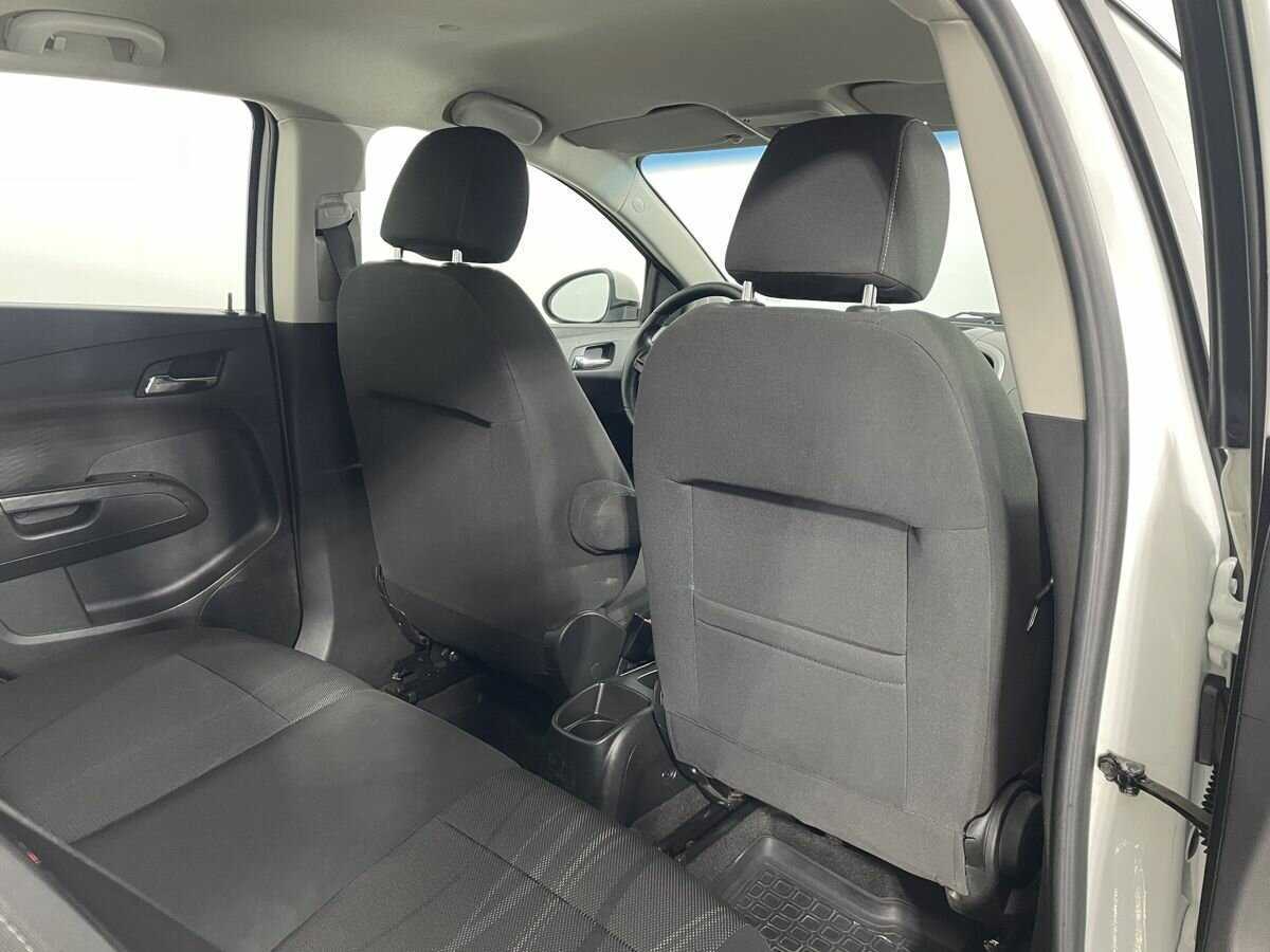 Chevrolet Aveo 2014 года с пробегом. Фото: #14