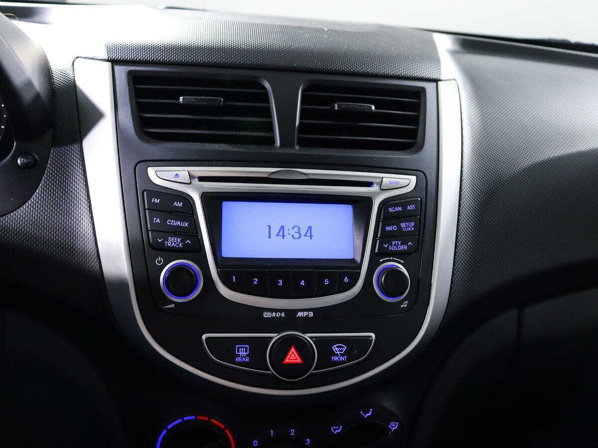 Hyundai Solaris 2013 года с пробегом. Фото: #13