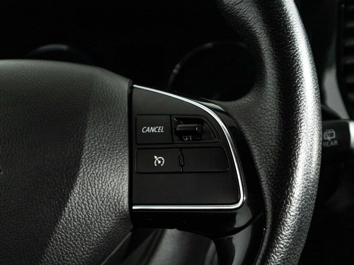 Mitsubishi Outlander 2018 года с пробегом. Фото: #19