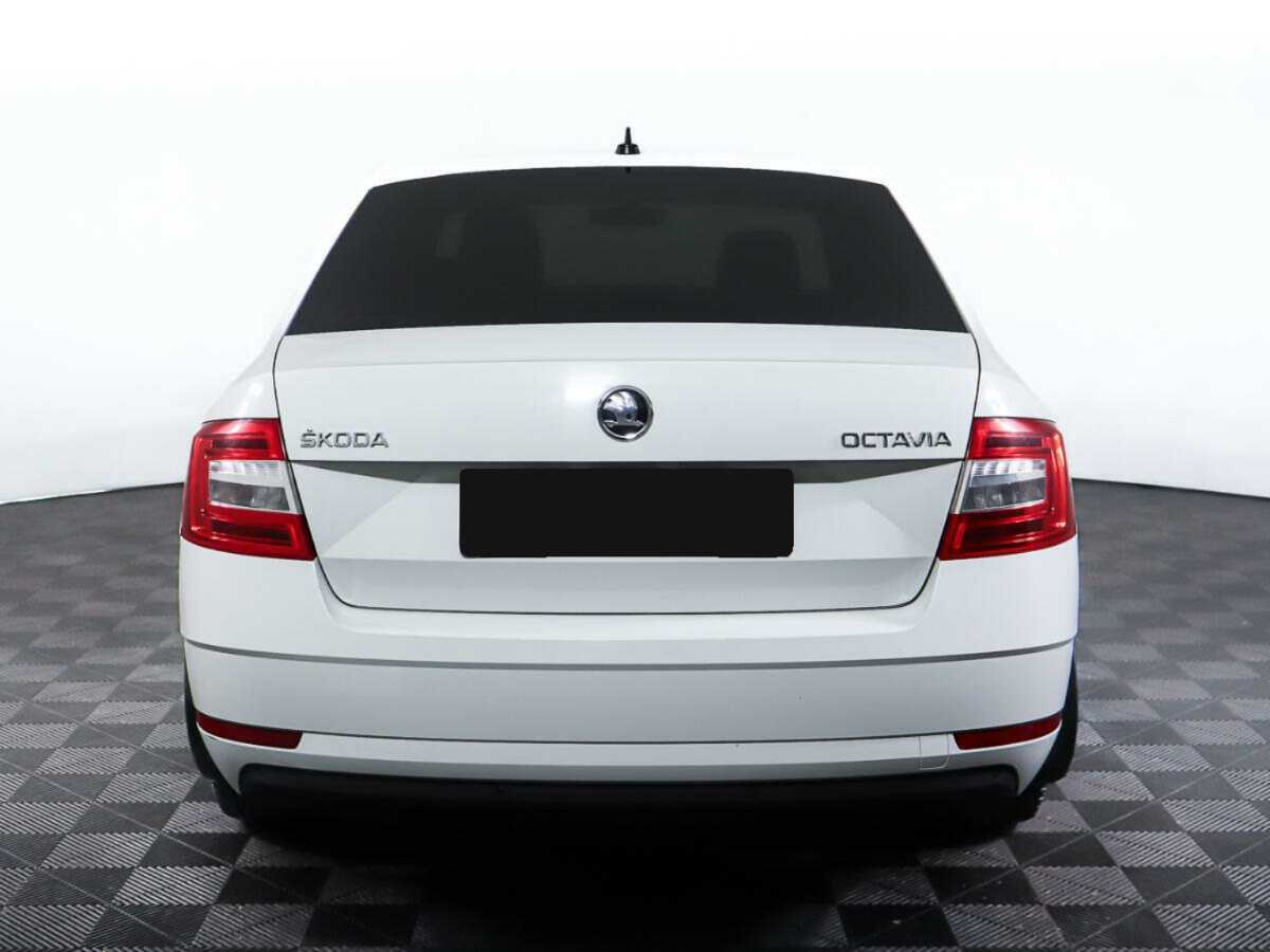 Skoda Octavia 2018 года с пробегом. Фото: #5