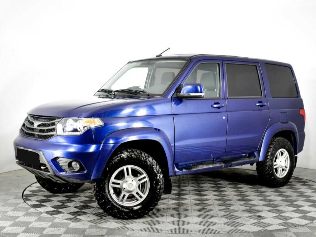 УАЗ Patriot 2015 года с пробегом. Посмотреть фото