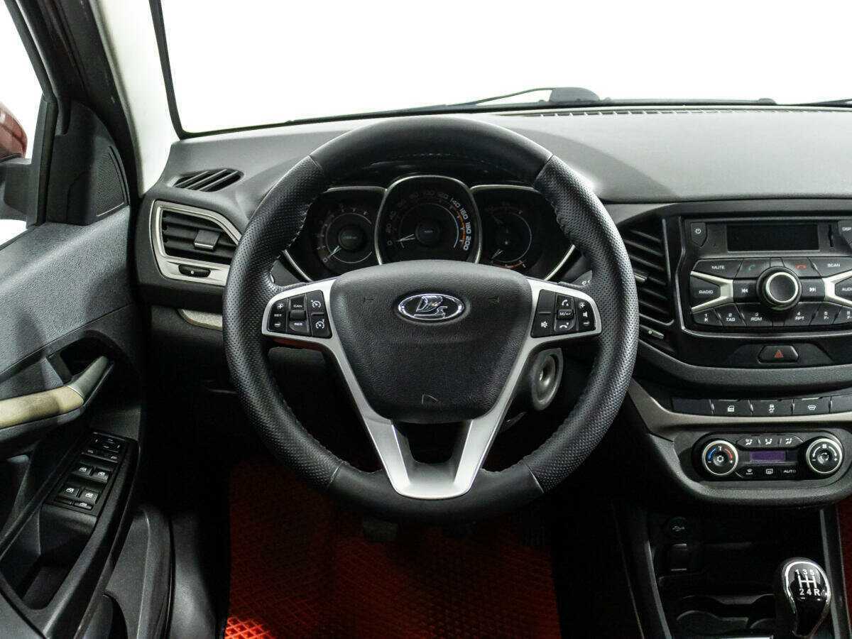 Lada (ВАЗ) Vesta 2018 года с пробегом. Фото: #15