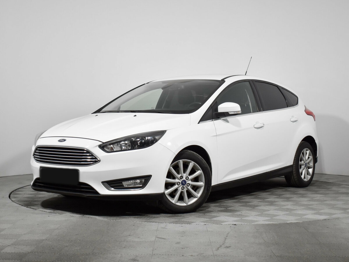 Ford Focus 2016 года с пробегом. Посмотреть фото