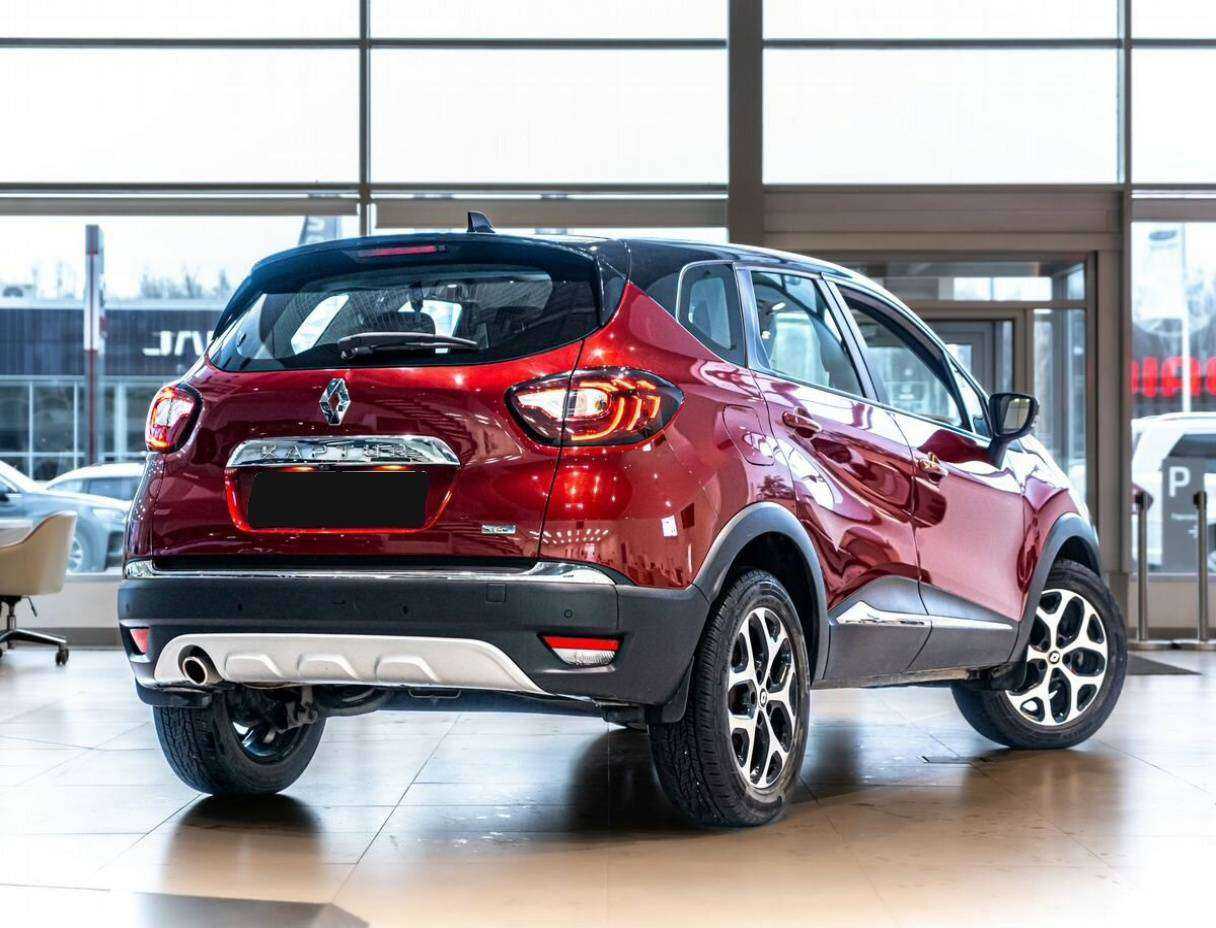 Renault Kaptur 2021 года с пробегом. Фото: #2