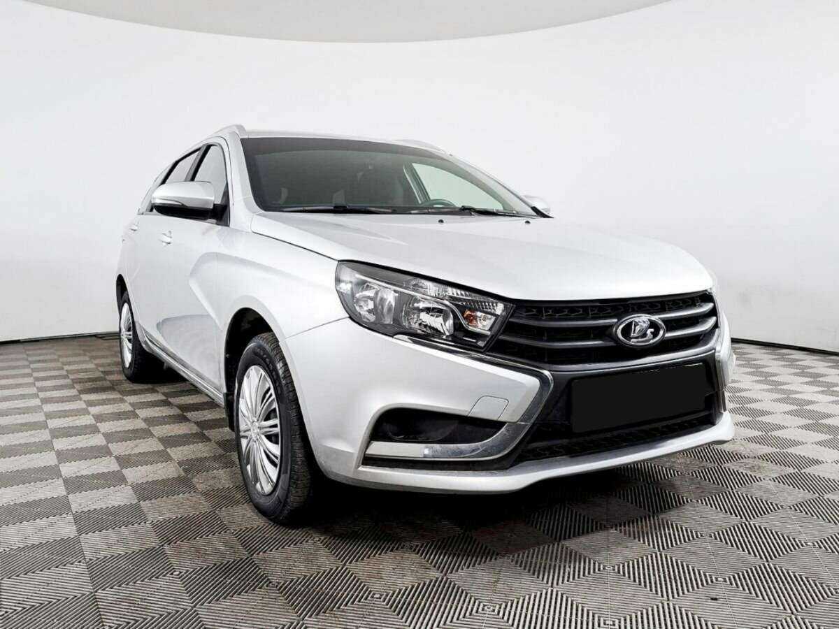 Lada (ВАЗ) Vesta 2020 года с пробегом. Фото: #2