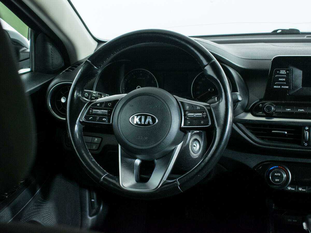 Kia Cerato 2018 года с пробегом. Фото: #11