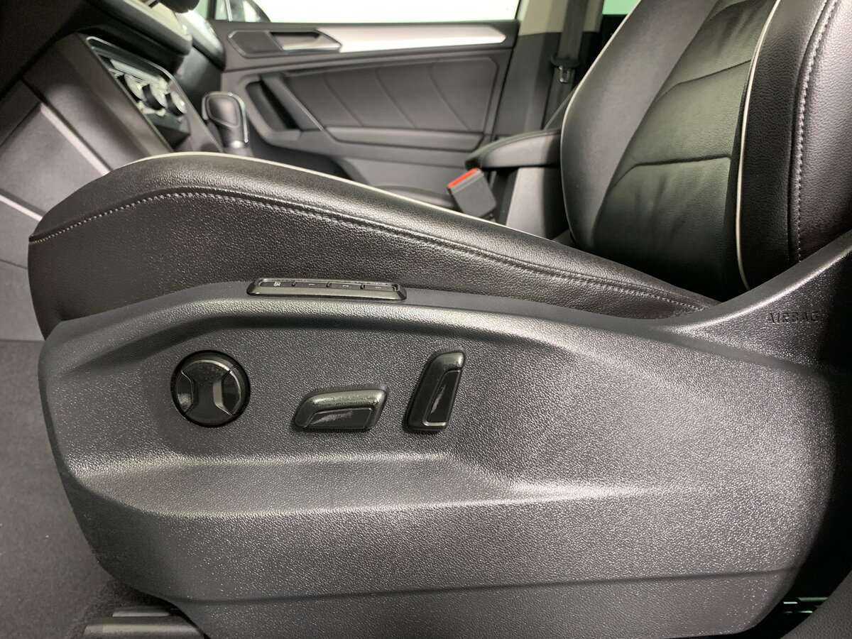 Volkswagen Tiguan 2018 года с пробегом. Фото: #13