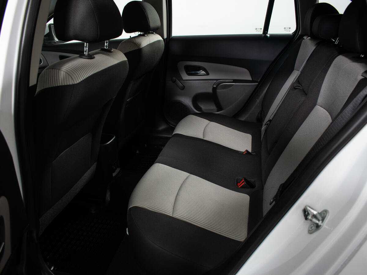 Chevrolet Cruze 2014 года с пробегом. Фото: #9