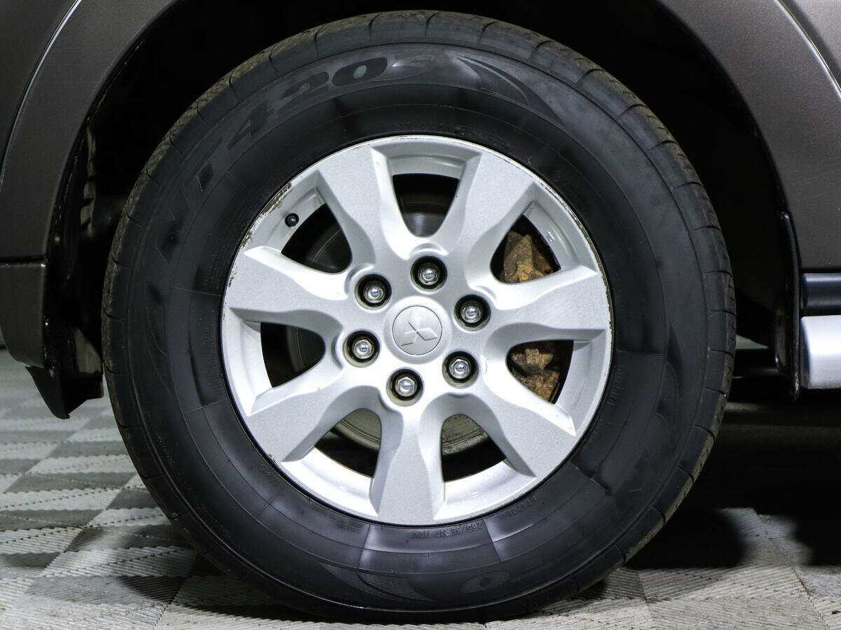 Mitsubishi Pajero 2014 года с пробегом. Фото: #15