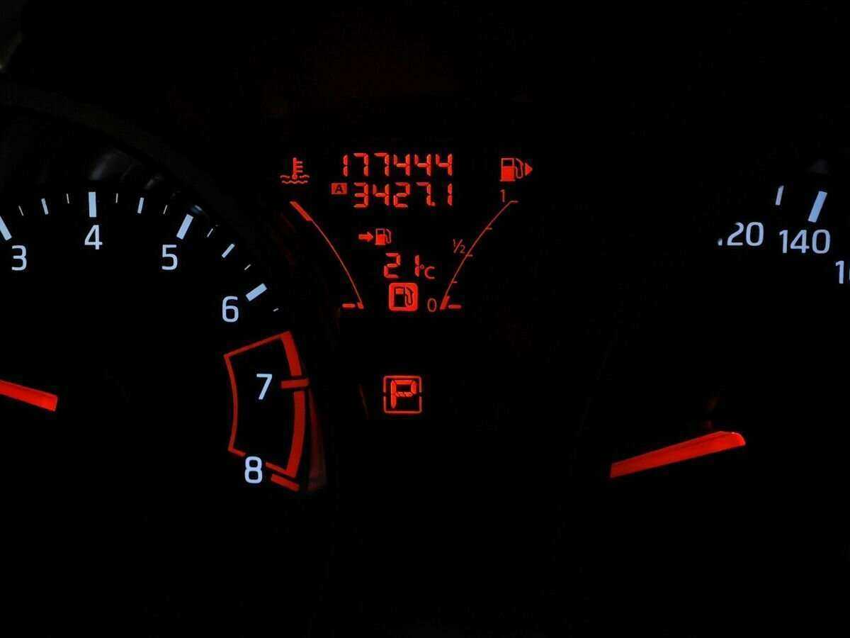 Nissan Juke 2012 года с пробегом. Фото: #15