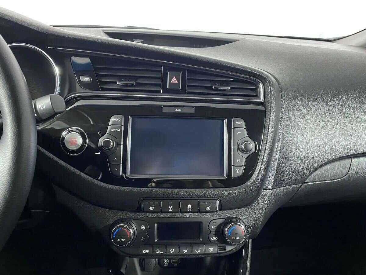 Kia Ceed 2018 года с пробегом. Фото: #10