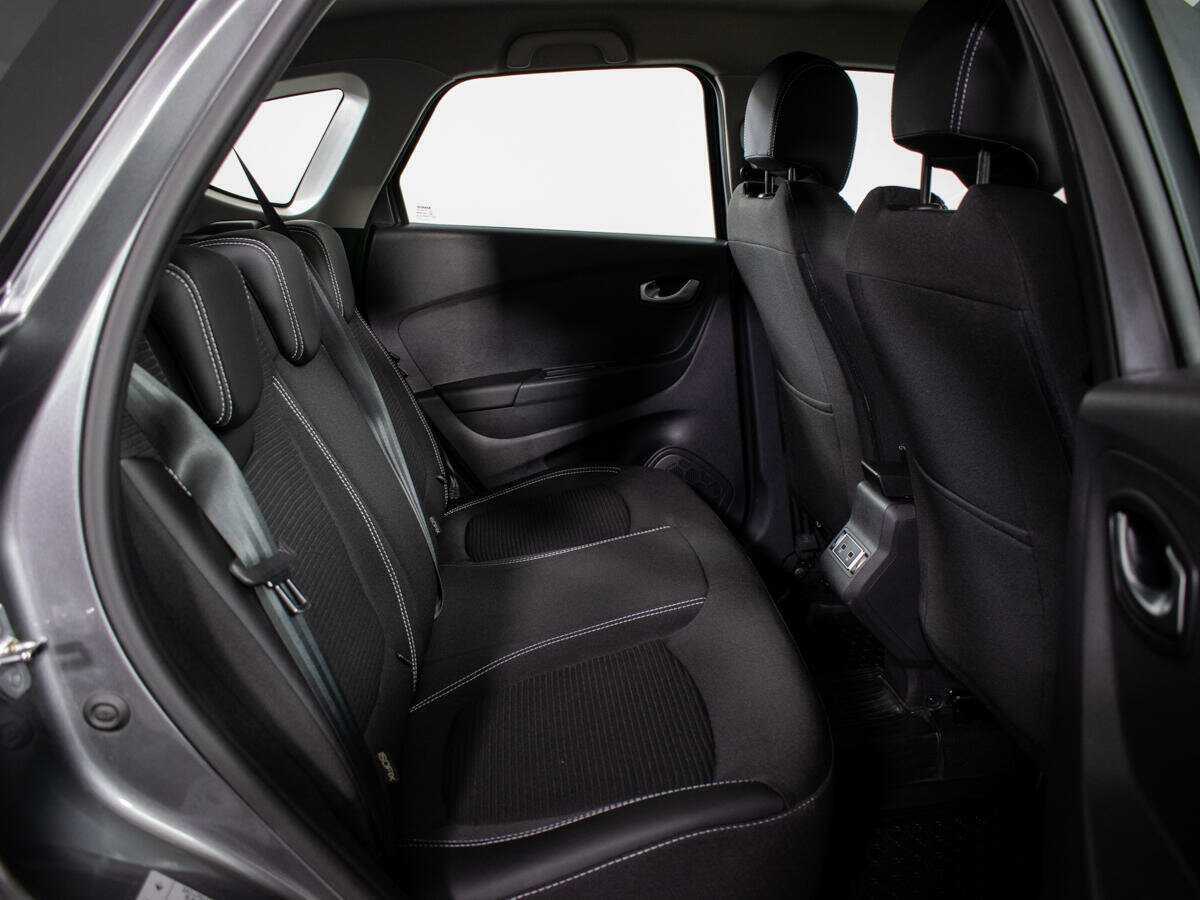 Renault Kaptur 2021 года с пробегом. Фото: #7