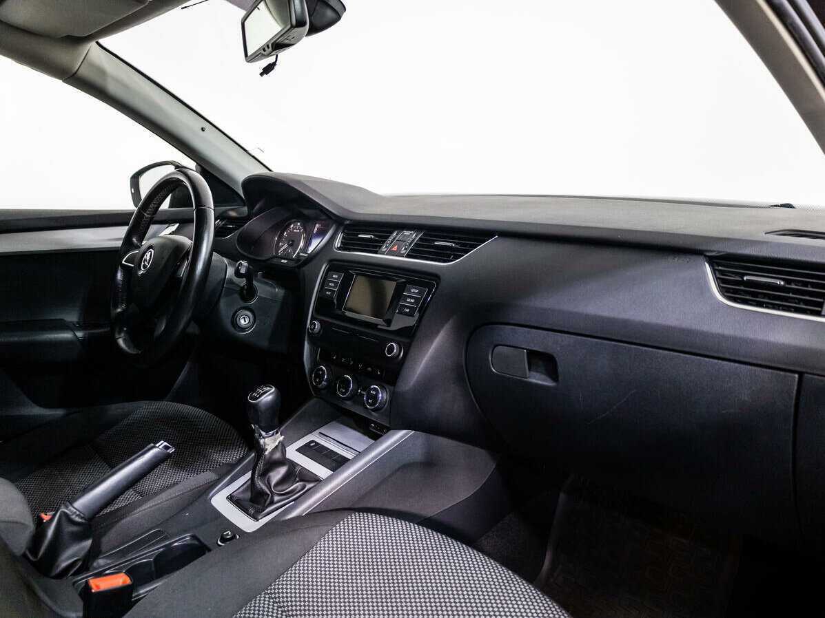 Skoda Octavia 2014 года с пробегом. Фото: #7