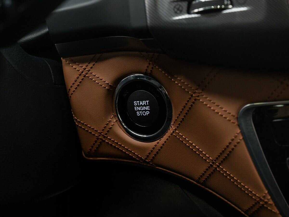 SsangYong Rexton 2019 года с пробегом. Фото: #19