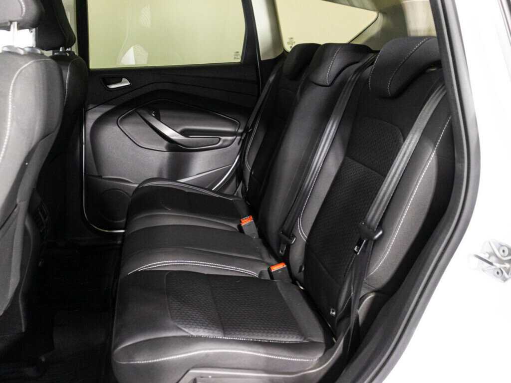 Ford Kuga 2018 года с пробегом. Фото: #9