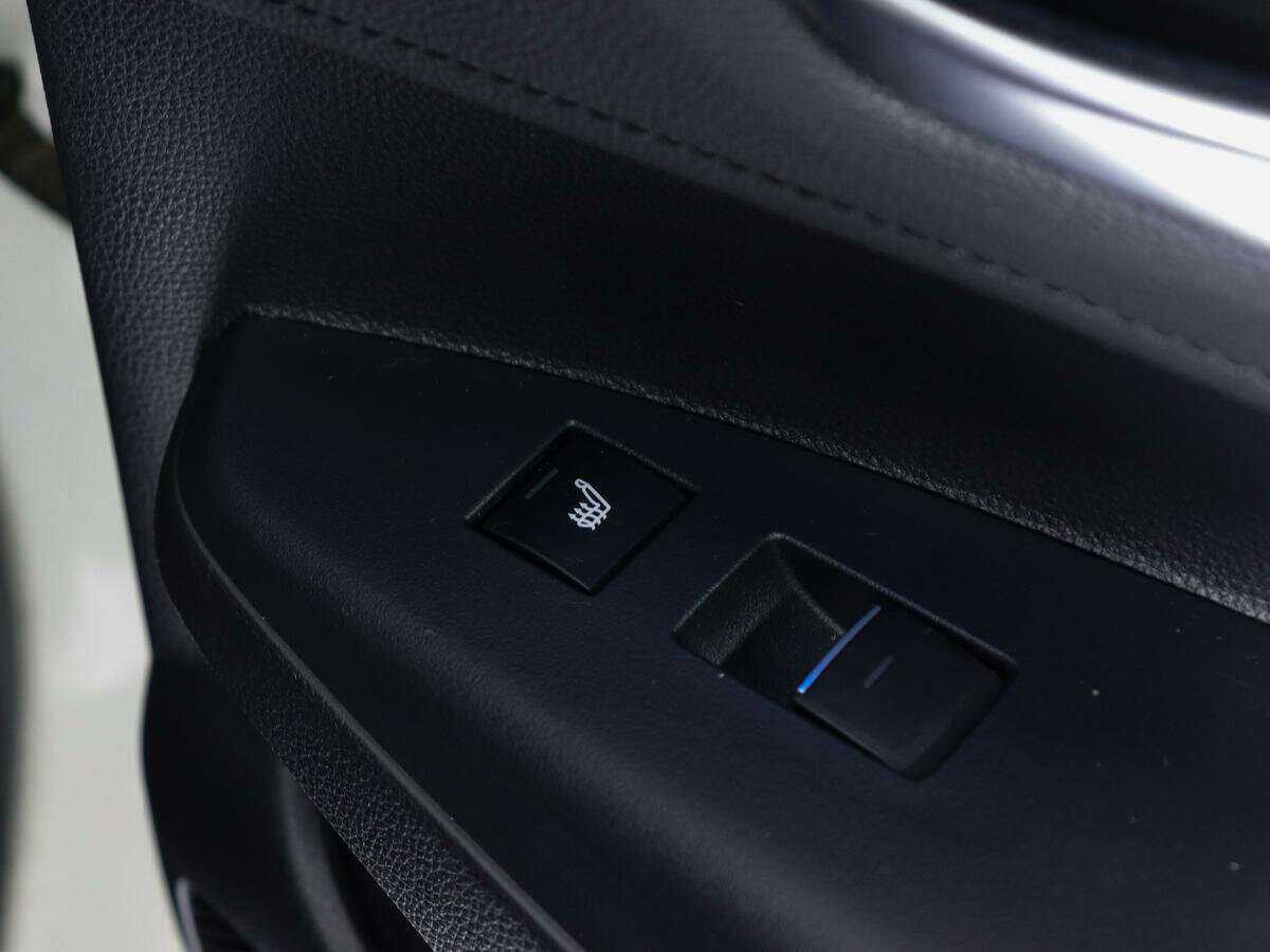 Toyota Corolla 2019 года с пробегом. Фото: #12