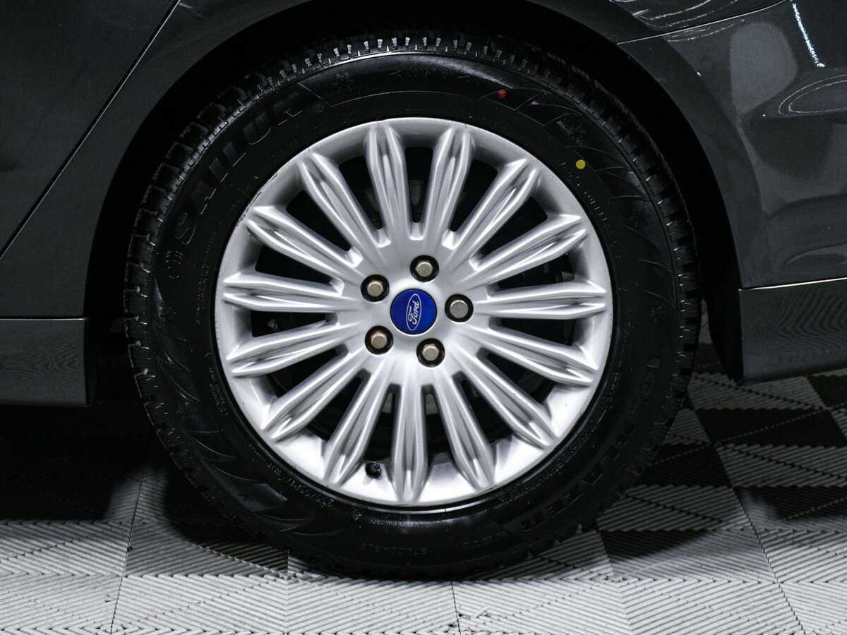 Ford Mondeo 2015 года с пробегом. Фото: #13