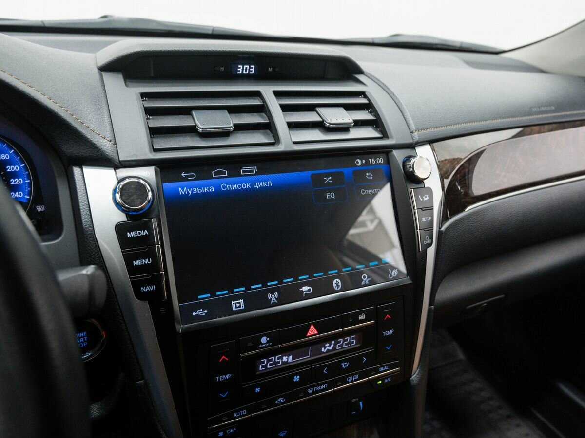 Toyota Camry 2017 года с пробегом. Фото: #15