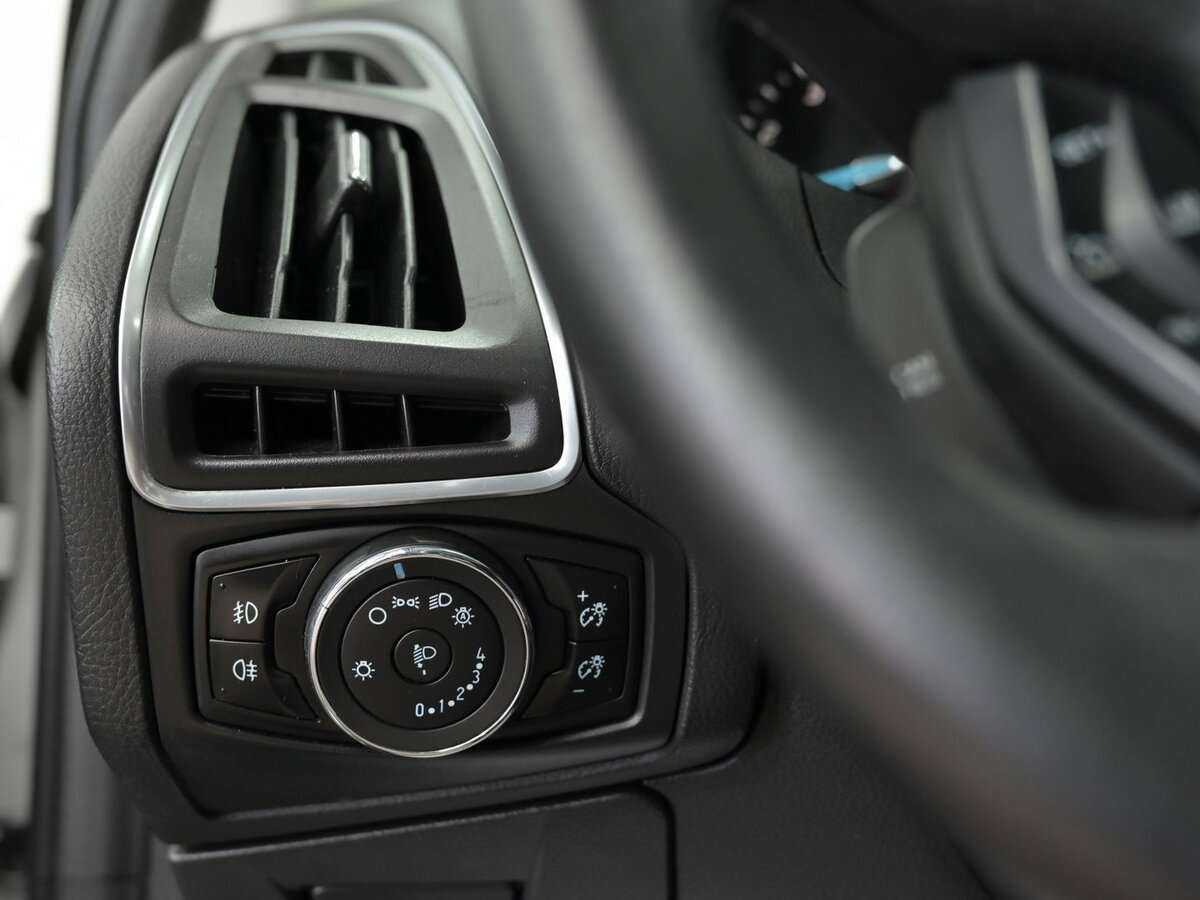 Ford Focus 2014 года с пробегом. Фото: #8