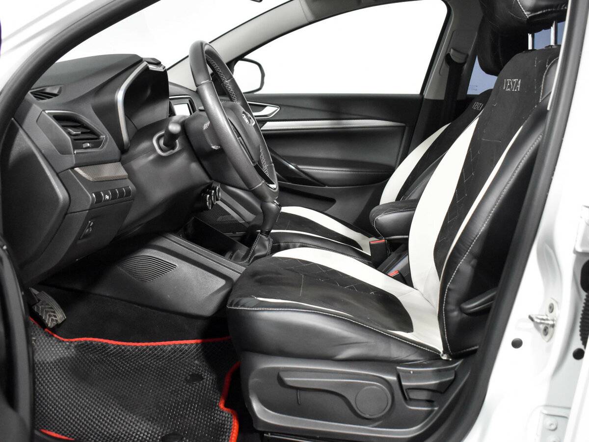 Lada (ВАЗ) Vesta 2023 года с пробегом. Фото: #10