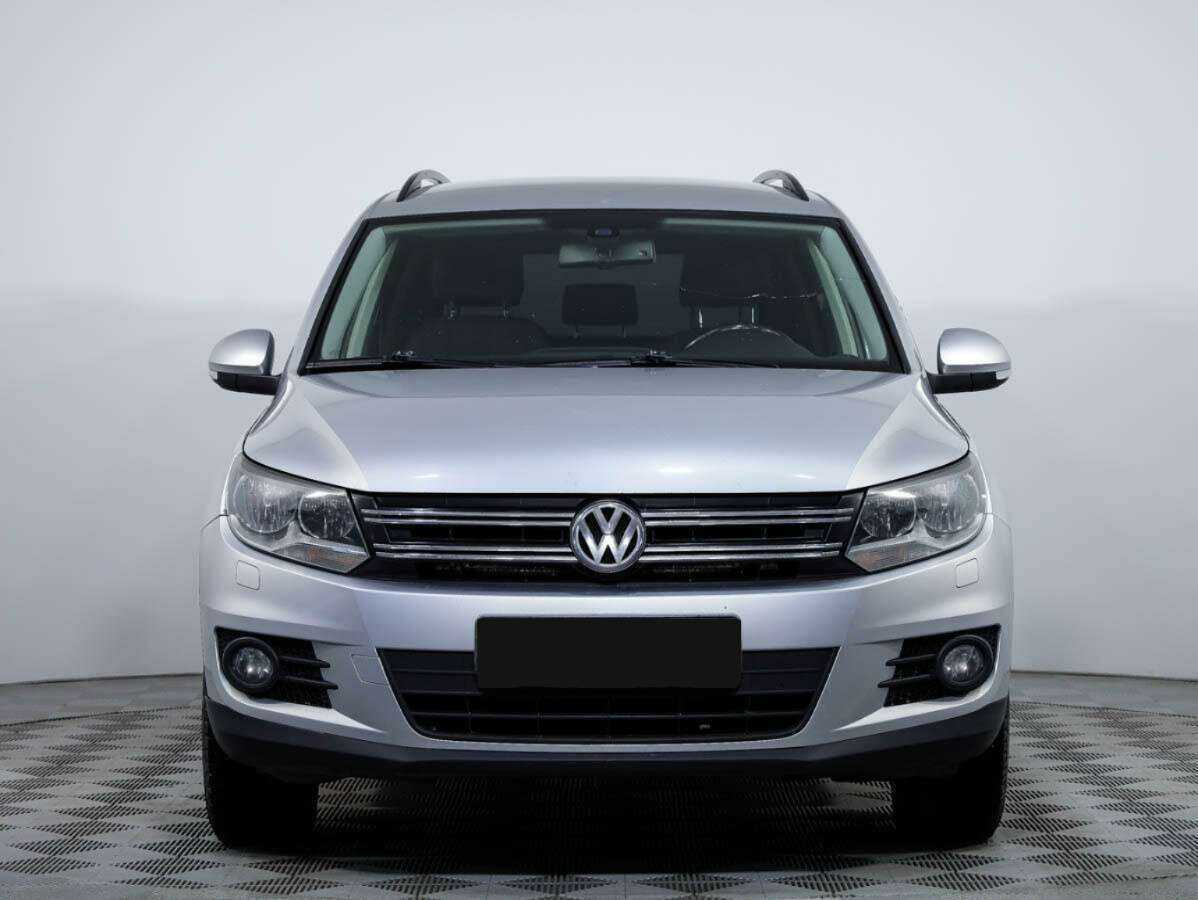 Volkswagen Tiguan 2012 года с пробегом. Посмотреть фото