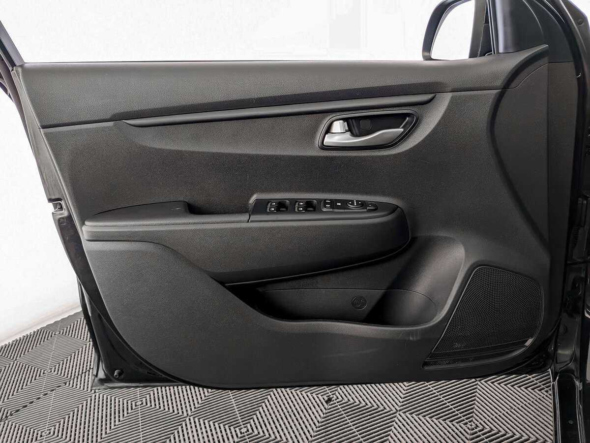 Kia Rio 2021 года с пробегом. Фото: #14