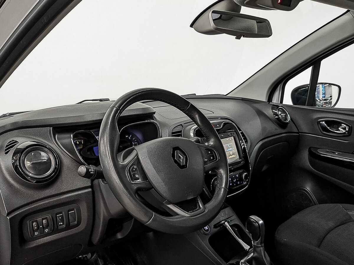 Renault Kaptur 2017 года с пробегом. Фото: #12