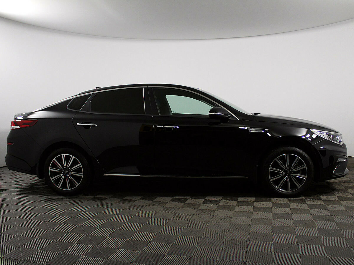 Kia Optima 2018 года с пробегом. Фото: #3