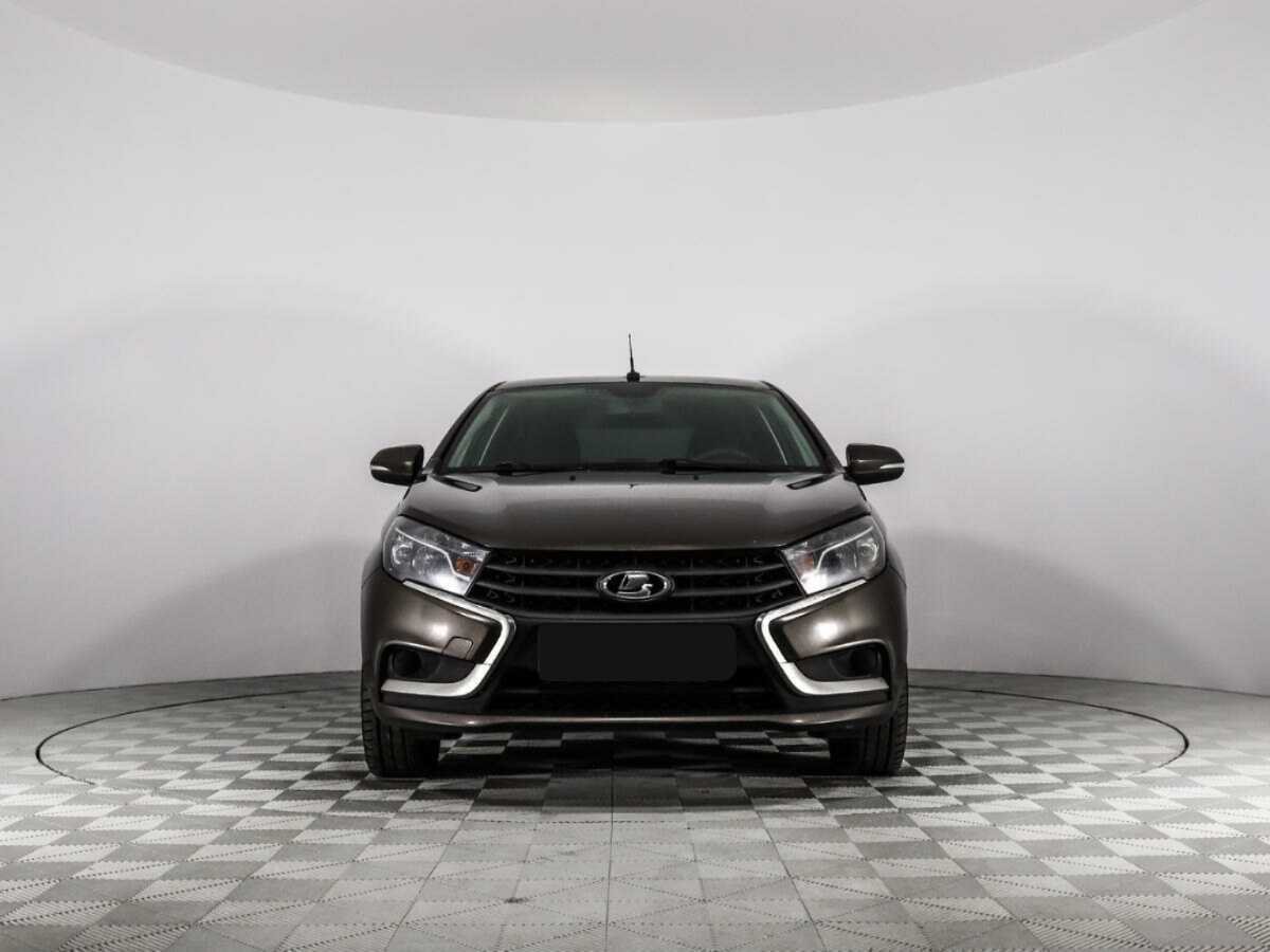 Lada (ВАЗ) Vesta 2017 года с пробегом. Фото: #1