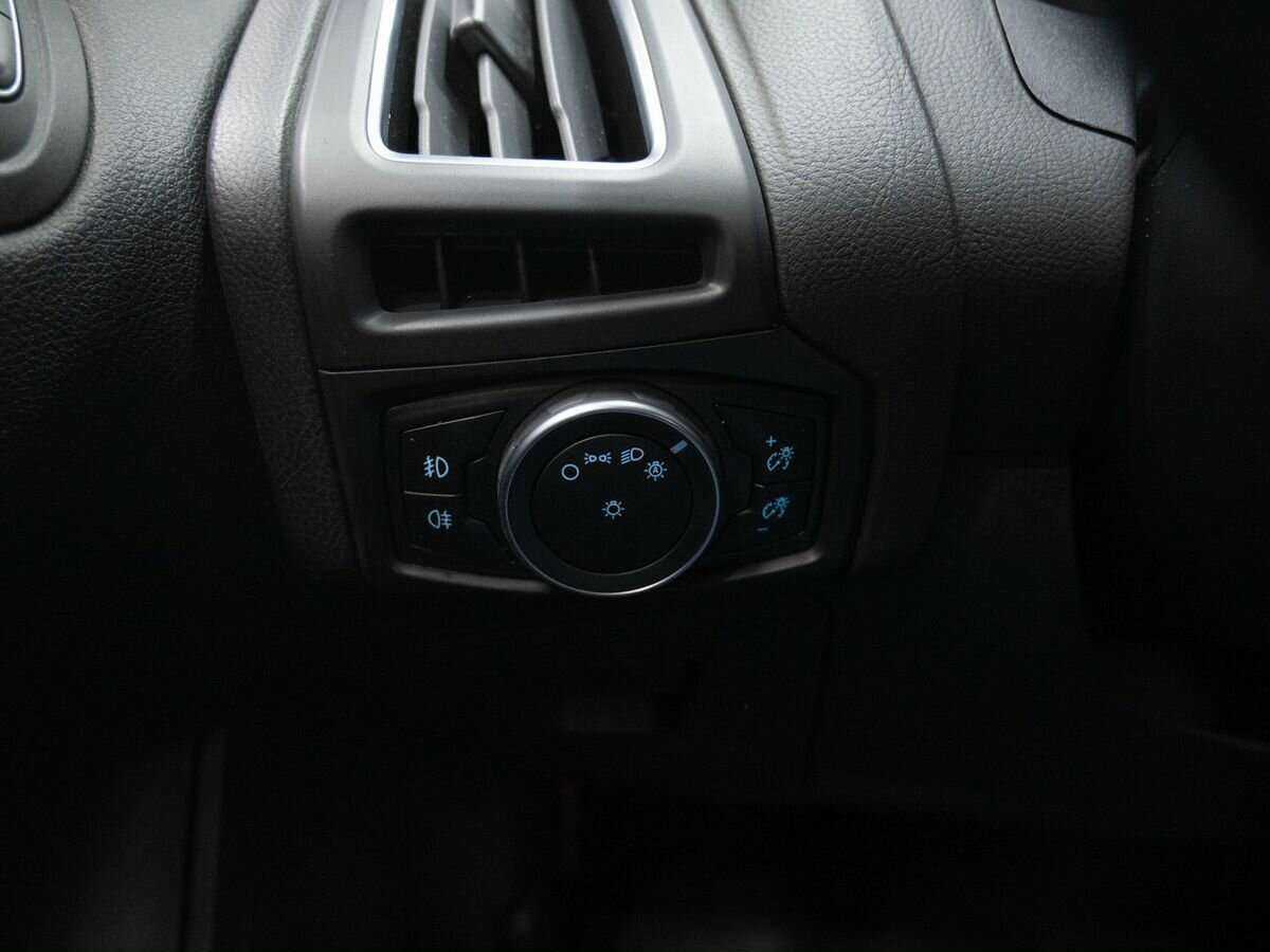 Ford Focus 2019 года с пробегом. Фото: #18