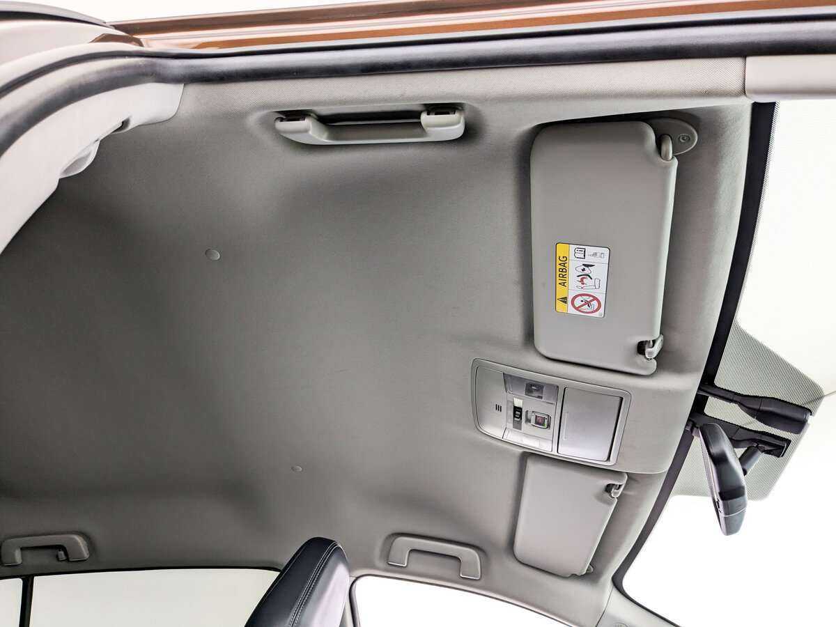 Toyota RAV4 2017 года с пробегом. Фото: #18