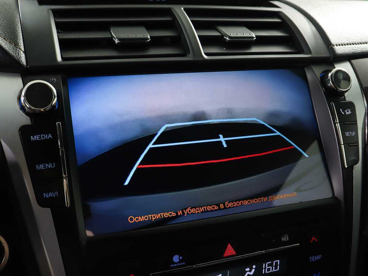 Toyota Camry 2017 года с пробегом. Фото: #18