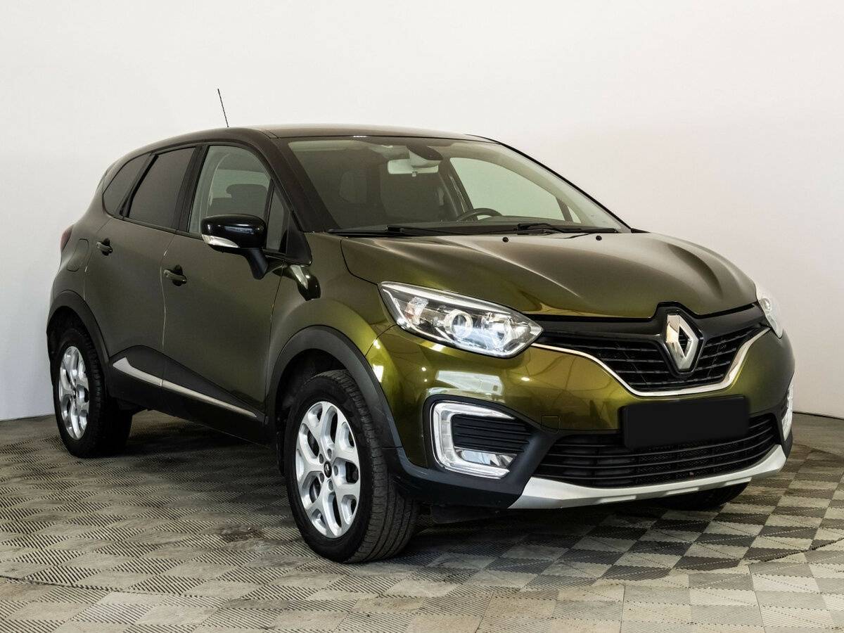 Renault Kaptur 2017 года с пробегом. Фото: #2